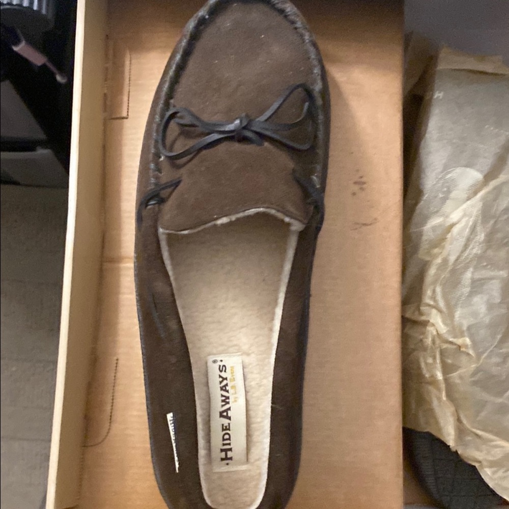 Men's Brown Moccasin Slippers Hideaway by L. B. Evans